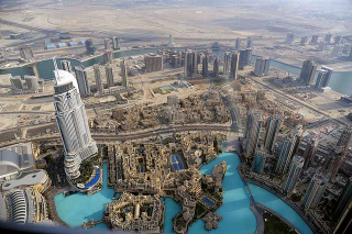 Illustration for article titled What You Can See From the Tallest Observation Decks On Earth